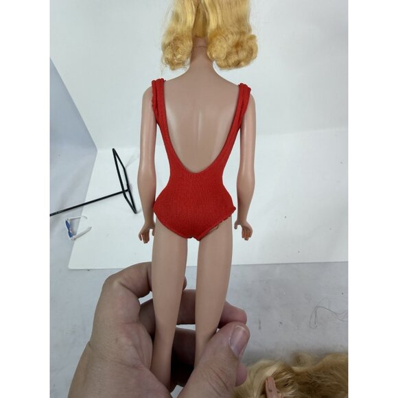 EXCELLENT Vintage 1960s Ponytail Barbie #5/6 #850 Swimsuit Sunglasses Wire Stand - Picture 16 of 16
